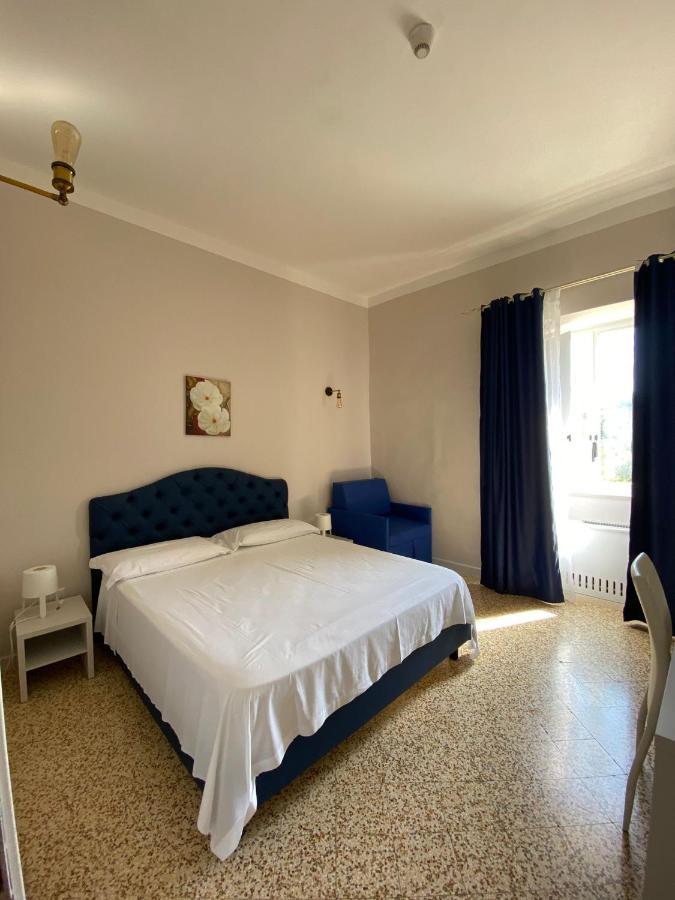 Porto Salvo Hotel Sant'Agnello Exterior photo